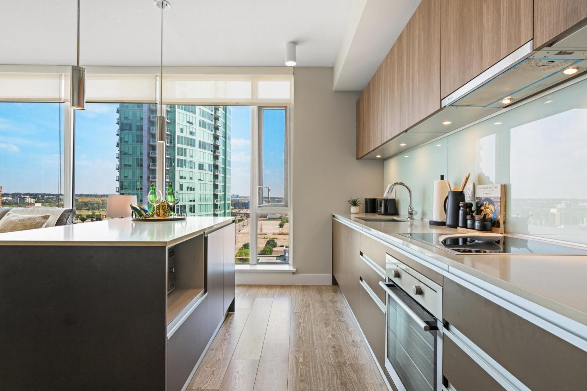 Modern Suite Calgary Downtown 5 Min Walk Stampede Exterior foto